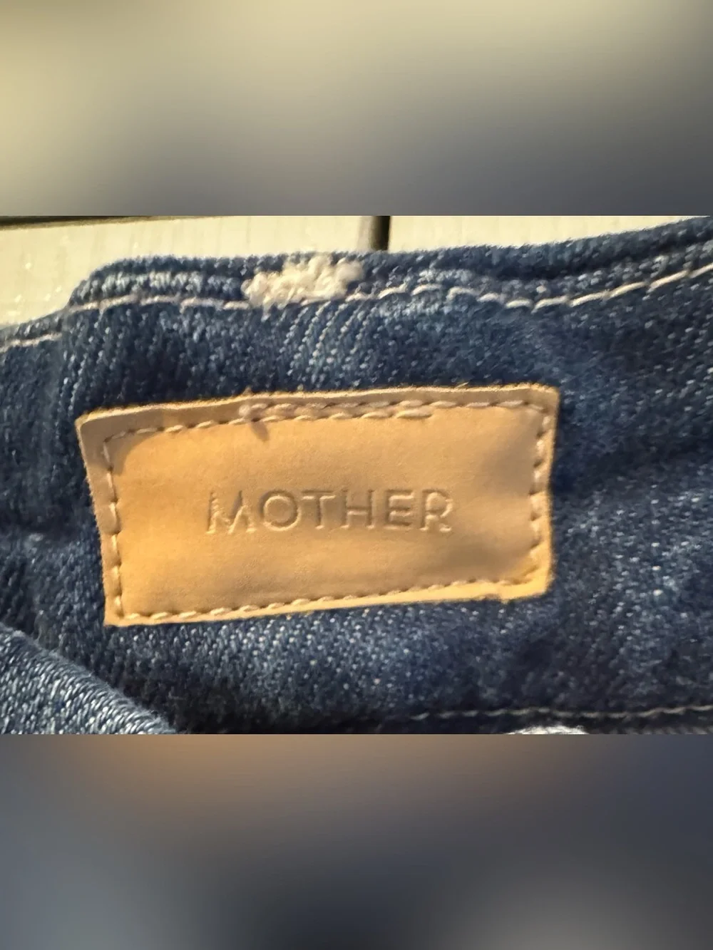 MOTHER Denim Medium Wash The Looker Ankle Fray - Size 26